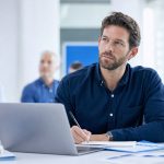Comment se reconvertir professionnellement en 2026